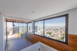 Cobertura com 3 Quartos para venda ou aluguel, 267m² no Bela Vista, Porto Alegre - Foto 2