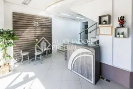 Prédio Inteiro para alugar, 1150m² no Tristeza, Porto Alegre - Foto 2