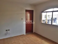 Apartamento com 2 Quartos para alugar, 80m² no Martins, Uberlândia - Foto 9