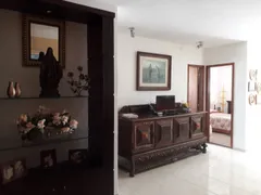 Apartamento com 2 Quartos para alugar, 80m² no Parque Burle, Cabo Frio - Foto 5