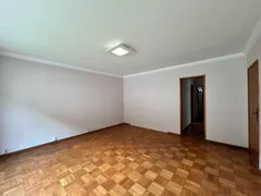 Casa com 3 Quartos para alugar, 203m² no Vale do Paraíso, Teresópolis - Foto 4