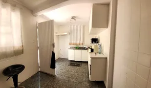 Casa com 3 Quartos para alugar, 250m² no Pacaembu, São Paulo - Foto 12