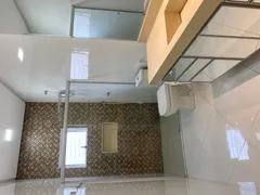 Casa de Condomínio com 3 Quartos à venda, 300m² no Triângulo, Porto Velho - Foto 33