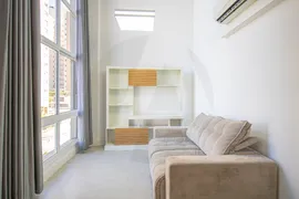 Apartamento com 1 Quarto para alugar, 63m² no Central Parque, Porto Alegre - Foto 1