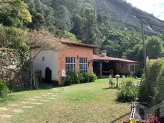 Casa de Condomínio com 4 Quartos à venda, 220m² no Itaipava, Petrópolis - Foto 2