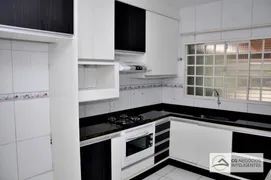 Casa com 3 Quartos para venda ou aluguel, 64m² no Jardim São Paulo, Londrina - Foto 1