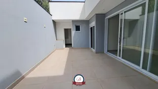 Casa com 3 Quartos à venda, 230m² no Residencial Portal do Lago, Sumaré - Foto 2