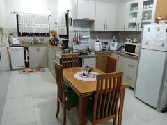 Casa com 5 Quartos à venda, 294m² no Raul Veiga, São Gonçalo - Foto 4