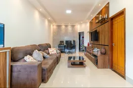 Casa com 3 Quartos à venda, 280m² no Setor Habitacional Vicente Pires, Brasília - Foto 3