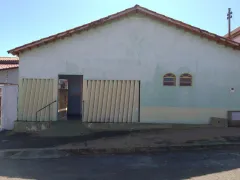 Casa com 1 Quarto à venda, 130m² no Vila Itajuba, Iporá - Foto 1