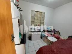 Casa com 3 Quartos à venda, 60m² no Jardim Holanda, Uberlândia - Foto 7