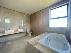 Casa com 4 Quartos à venda, 320m² no Alphaville, Juiz de Fora - Foto 14