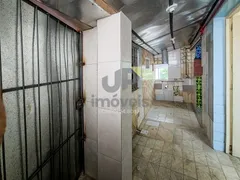 Casa com 3 Quartos para alugar, 170m² no Centro, Pelotas - Foto 41