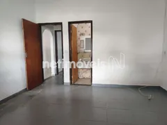 Casa com 3 Quartos à venda, 300m² no Santa Terezinha, Belo Horizonte - Foto 6