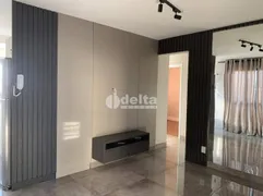 Apartamento com 3 Quartos à venda, 53m² no Umuarama, Uberlândia - Foto 11