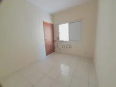 Casa com 2 Quartos à venda, 75m² no Village das Flores, Caçapava - Foto 14