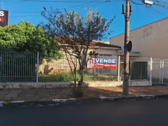 Casa com 3 Quartos à venda, 200m² no Centro, Araraquara - Foto 2