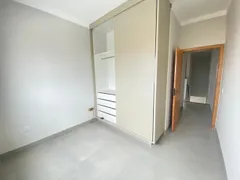 Sobrado com 3 Quartos à venda, 119m² no Novo Mundo, Uberlândia - Foto 18