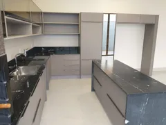 Casa de Condomínio com 4 Quartos à venda, 245m² no PORTAL DO SOL GREEN, Goiânia - Foto 13