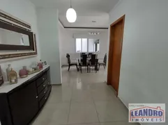 Sobrado com 4 Quartos à venda, 329m² no Vila Oliveira, Mogi das Cruzes - Foto 9