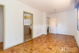 Apartamento com 2 Quartos à venda, 62m² no Teresópolis, Porto Alegre - Foto 3