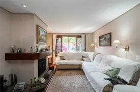 Casa de Condomínio com 3 Quartos à venda, 310m² no Petrópolis, Porto Alegre - Foto 14