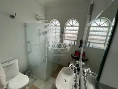 Casa com 3 Quartos à venda, 236m² no Jardim Porto Novo, Caraguatatuba - Foto 22