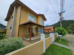 Casa de Condomínio com 4 Quartos à venda, 172m² no Vargem Grande, Teresópolis - Foto 2