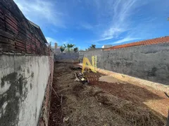 Terreno / Lote / Condomínio à venda, 221m² no Jardim Lilian, Londrina - Foto 4