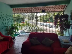 Casa com 3 Quartos à venda, 220m² no Betânia, Belo Horizonte - Foto 1