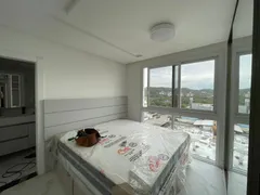 Apartamento com 3 Quartos para alugar, 120m² no Praia Brava, Itajaí - Foto 8