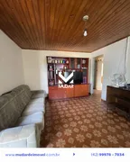 Casa com 3 Quartos à venda, 230m² no Uvaranas, Ponta Grossa - Foto 4