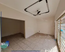 Casa com 3 Quartos à venda, 250m² no Jardim América, Ribeirão Preto - Foto 2