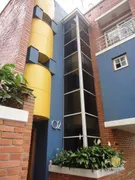 Casa de Condomínio com 3 Quartos para alugar, 342m² no Três Figueiras, Porto Alegre - Foto 2