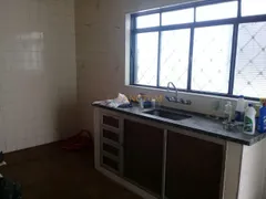 Prédio Inteiro com 12 Quartos para venda ou aluguel, 350m² no Vila Marieta, Campinas - Foto 16