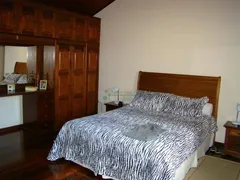 Casa com 4 Quartos à venda, 305m² no Taumaturgo, Teresópolis - Foto 16