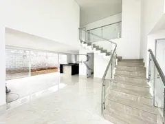 Casa de Condomínio com 4 Quartos à venda, 200m² no Santa Genoveva, Goiânia - Foto 5