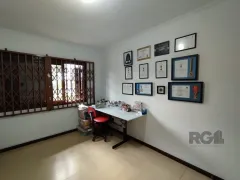 Casa com 3 Quartos à venda, 170m² no Espiríto Santo, Porto Alegre - Foto 9