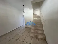 Casa de Condomínio com 2 Quartos à venda, 74m² no Jardim Regina Alice, Barueri - Foto 2