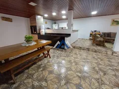 Casa com 3 Quartos à venda, 235m² no Santa Joana, Londrina - Foto 3
