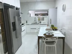 Casa com 5 Quartos à venda, 400m² no Centro, Nova Iguaçu - Foto 5