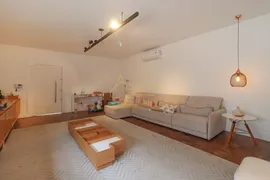 Casa com 4 Quartos à venda, 380m² no Jardim Jussara, São Paulo - Foto 3