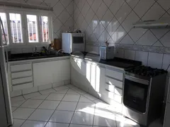 Sobrado com 3 Quartos à venda, 198m² no Vila Teller, Indaiatuba - Foto 14