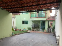 Casa com 4 Quartos à venda, 400m² no Novo Progresso, Contagem - Foto 28