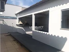 Casa com 3 Quartos à venda, 220m² no Cidade Jardim, Uberlândia - Foto 11