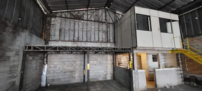 Galpão / Depósito / Armazém à venda, 300m² no Vila Nova Bonsucesso, Guarulhos - Foto 5