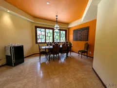 Casa de Condomínio com 5 Quartos para venda ou aluguel, 600m² no Albuquerque, Teresópolis - Foto 17