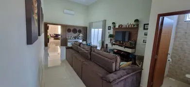 Casa de Condomínio com 3 Quartos à venda, 218m² no Salto Grande, Araraquara - Foto 3