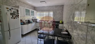 Casa com 4 Quartos para alugar, 300m² no Aurora, Londrina - Foto 13