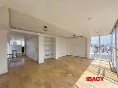 Apartamento com 2 Quartos para alugar, 364m² no Centro, Florianópolis - Foto 22